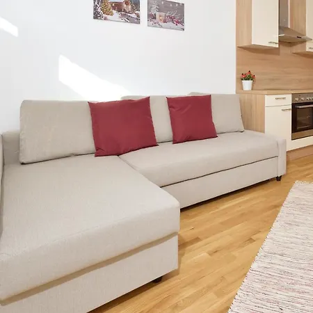Deluxe Center Studio Apartment